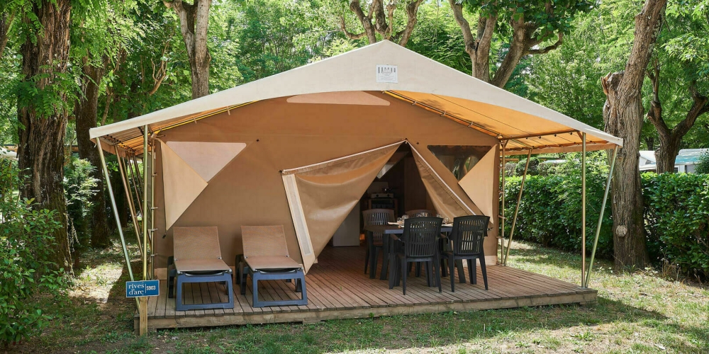 Camping Rives d'Arc - tent